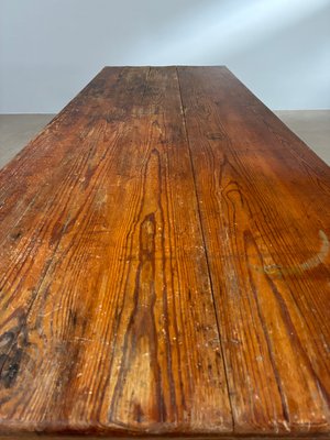 Rustikt gammelt plankebord
