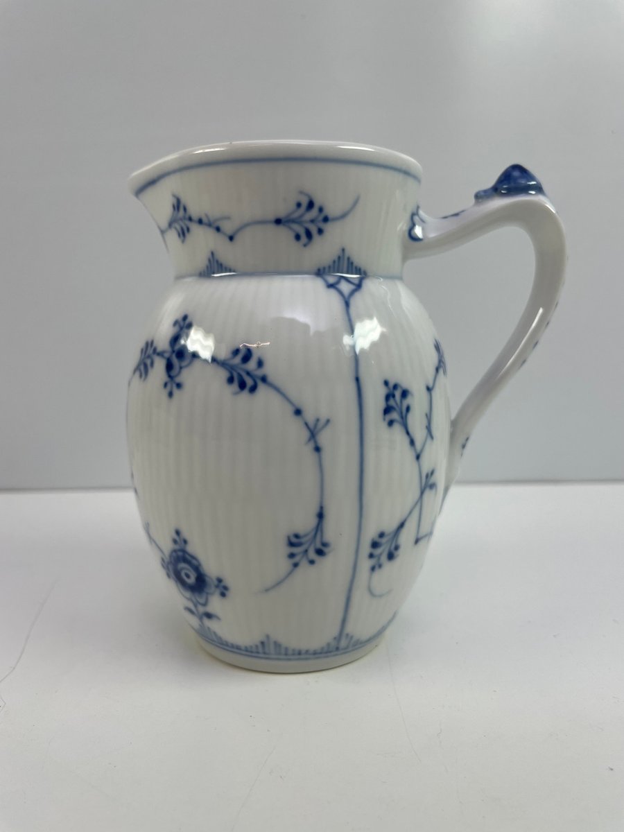 Royal Copenhagen Musselmalet Riflet Flødekande nr. 159