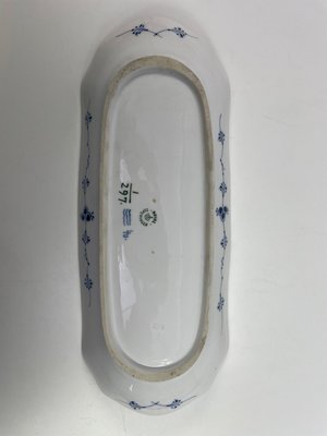 Royal Copenhagen Musselmalet Riflet sellerifad nr. 297