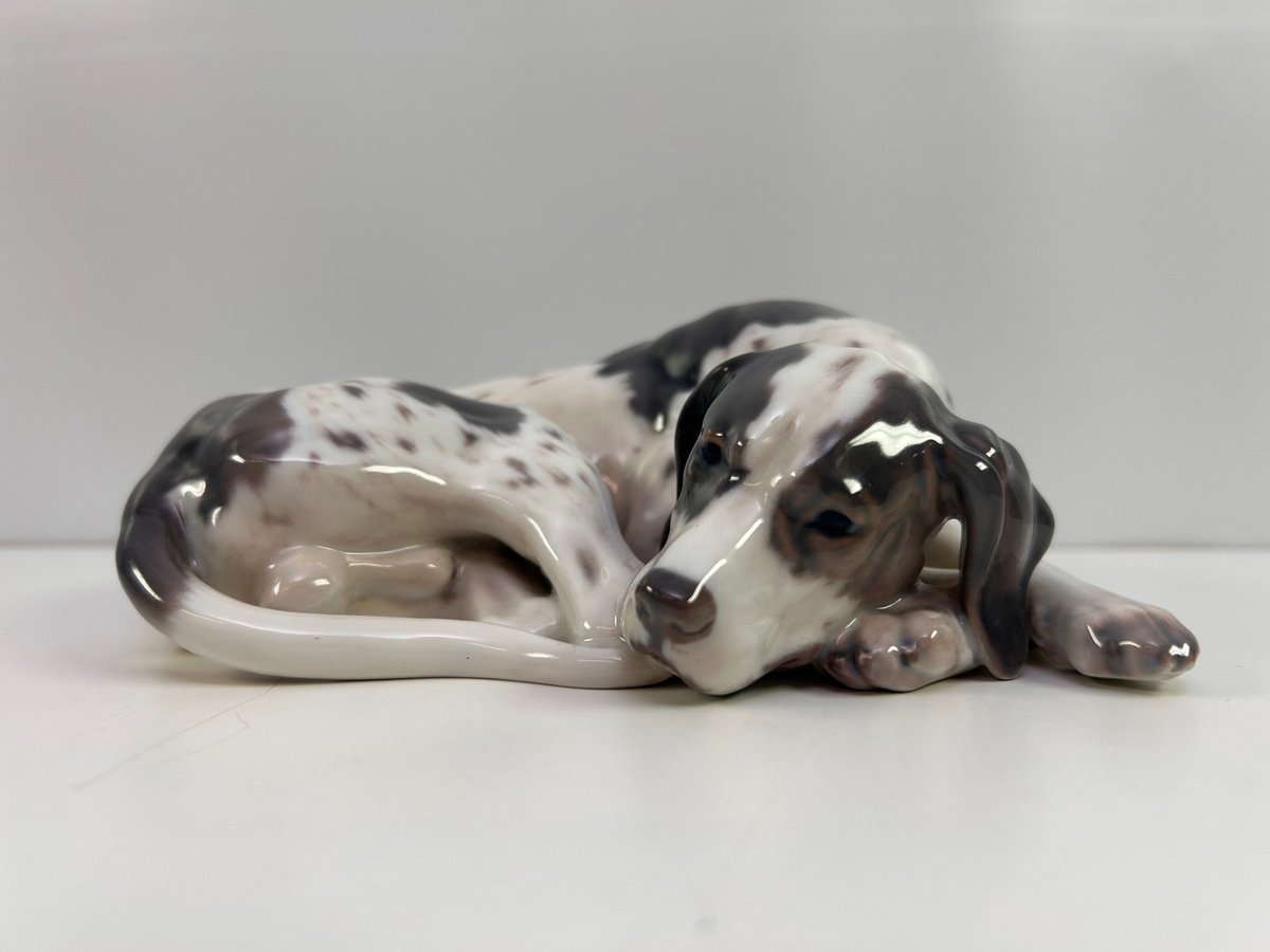 Dahl Jensen porcelæn hundefigur nr. 1935
