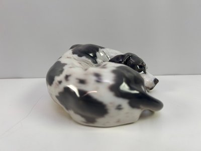 Dahl Jensen porcelæn hundefigur nr. 1935