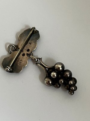 Georg Jensen broche vedhæng grapes vindruer vindrue vedhæng druer i sølv.