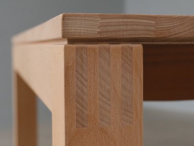 Spisebord m. 2 tillægsplader
