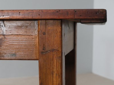 Langt industrielt arbejdsbord
