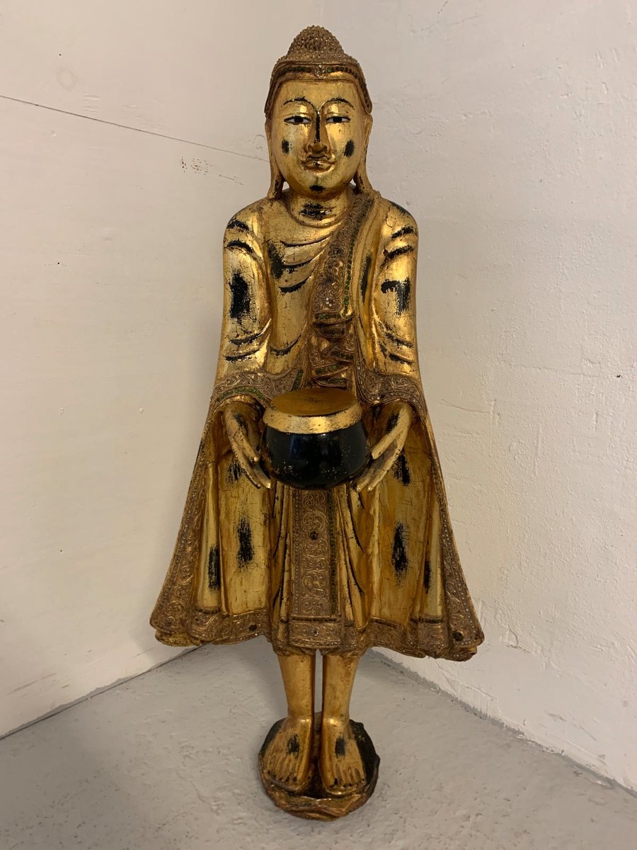 Buddha figur