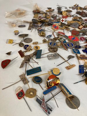Pins, Stort Lot