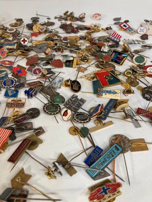 Pins, Stort Lot