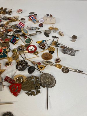 Pins, Stort Lot
