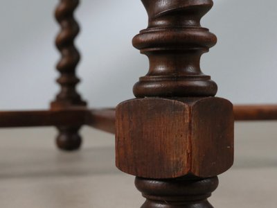 Antikt spisebord mørkt bejset eg