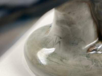 Royal Copenhagen kongelig figur af Due nummer 3510 signeret TM
