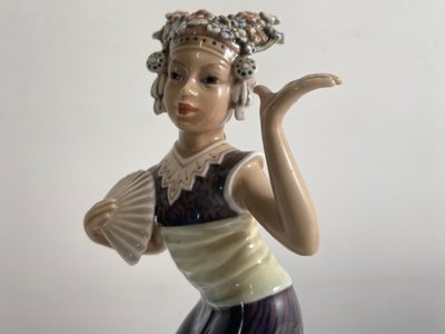 Dahl Jensen porcelænsfigur nr. 1322