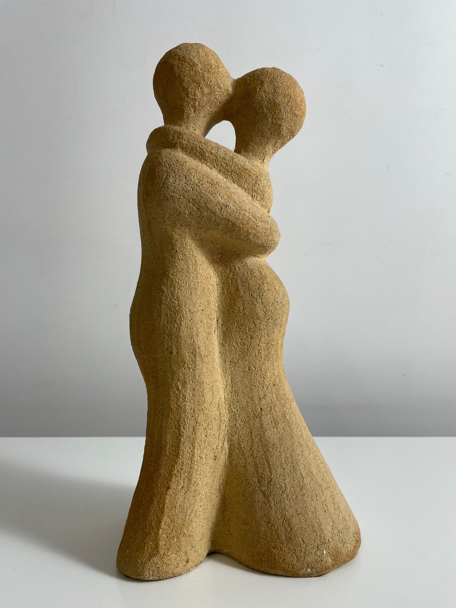 Abstrakt skulptur signeret JS