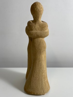 Abstrakt skulptur signeret JS