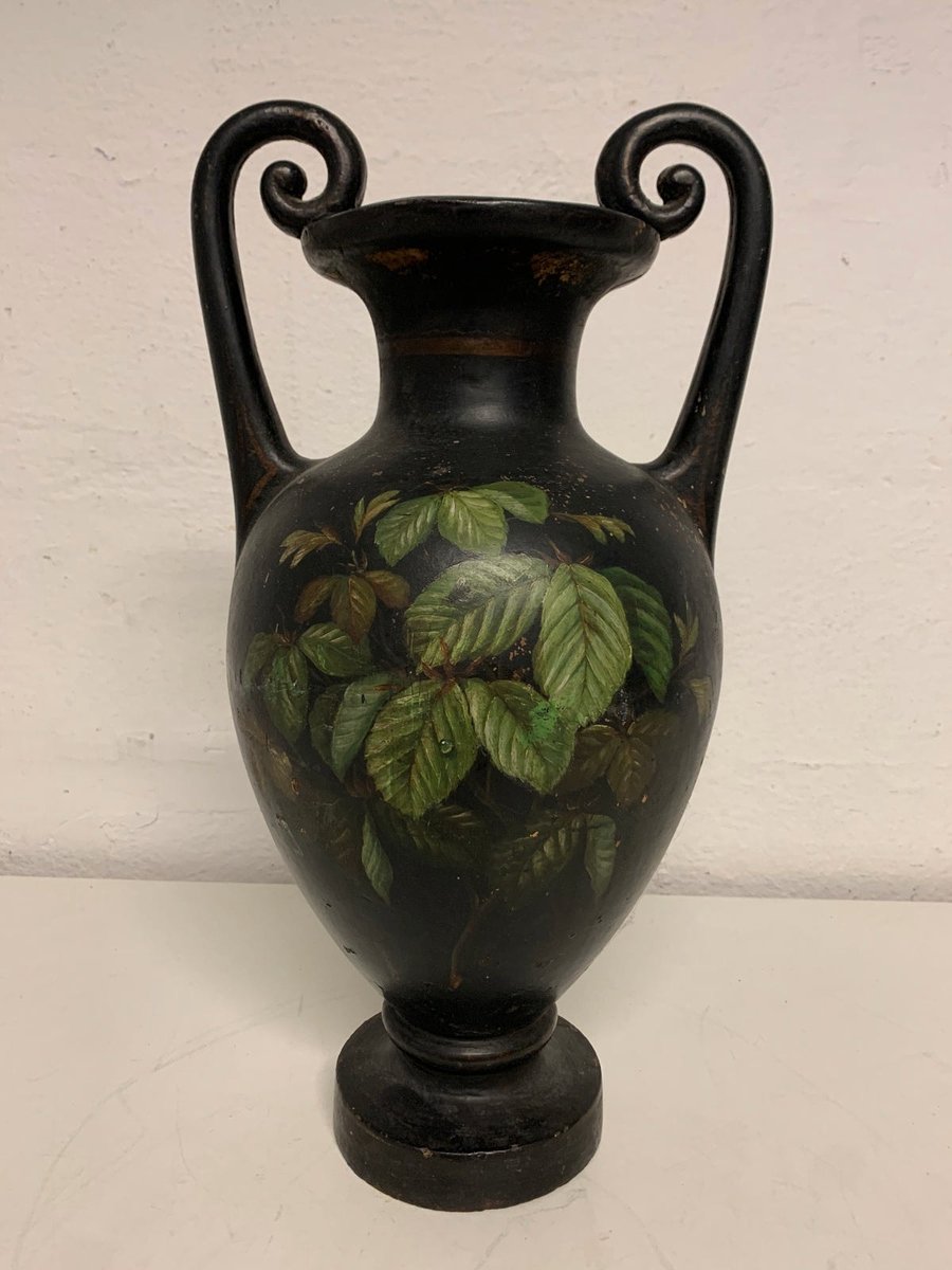 Amfora vase i støbejern