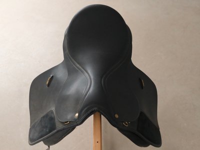 Wintec Wide ridesadel med bred pasform