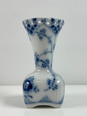 Royal Copenhagen helblonde vase nr 1911